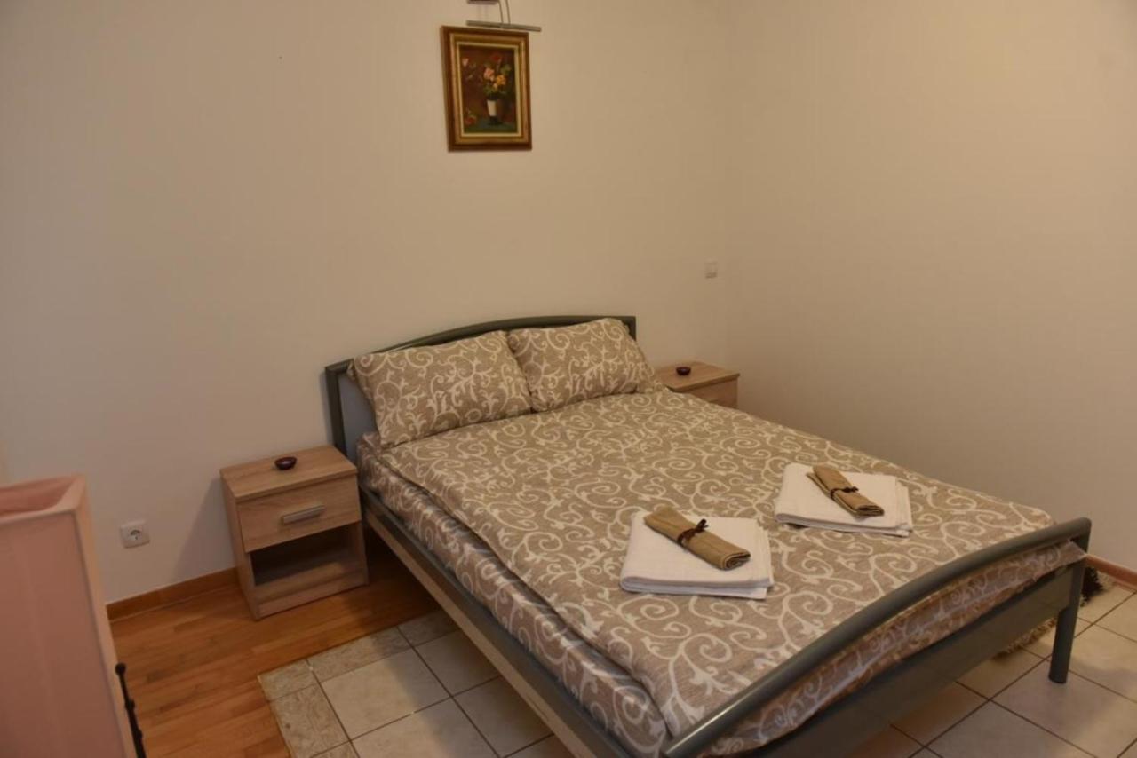 Promenada Apartmani Kruševac Exteriér fotografie